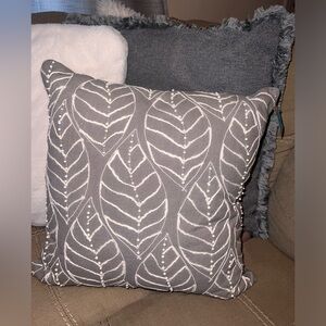 NEW 16x16 Embroidered Leaf Pillow